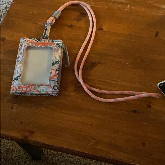 Hand bags - Picture 7 of 7